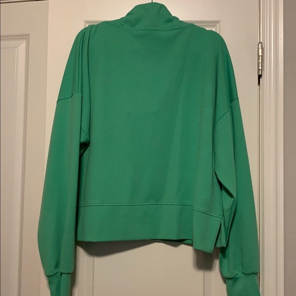 ZYIA Active Textured Pullover, Size XL
Excellent Condition - Picture 4 of 5